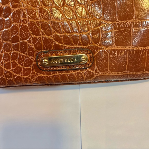 Anne Klein Women’s Handbag with Faux Alligator Accents - Picture 4 of 14
